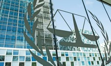 Fake: Tribunal de Haia já está no Brasil para cumprir o artigo 142