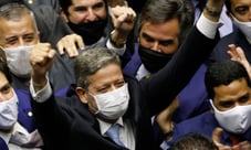 Feliz ano velho, Lira