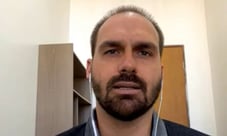 TSE manda Instagram retirar vídeo de Eduardo Bolsonaro sobre Ciro