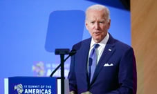 Biden liga para Lula e elogia eleições no Brasil: “livres, justas e confiáveis”