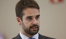 Eduardo Leite e governador do RS se reúnem para tratar da transição
