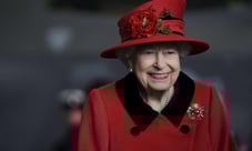 Bolsonaro decreta luto oficial de três dias por morte de Elizabeth II