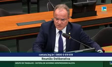 Câmara aprova estudo sobre viabilidade de governo semipresidencialista no Brasil