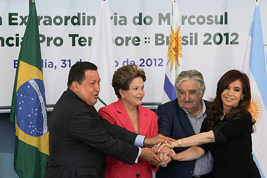 Itaipu foi usada para ajudar Chávez a entrar no Mercosul