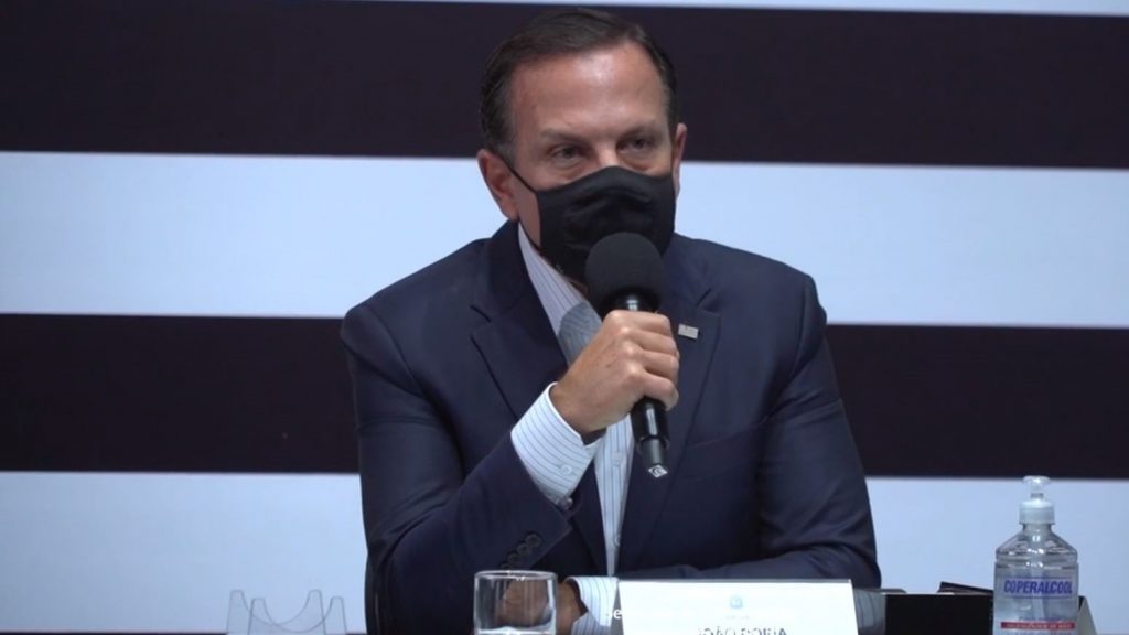 Doria cobra reação do Congresso contra Bolsonaro