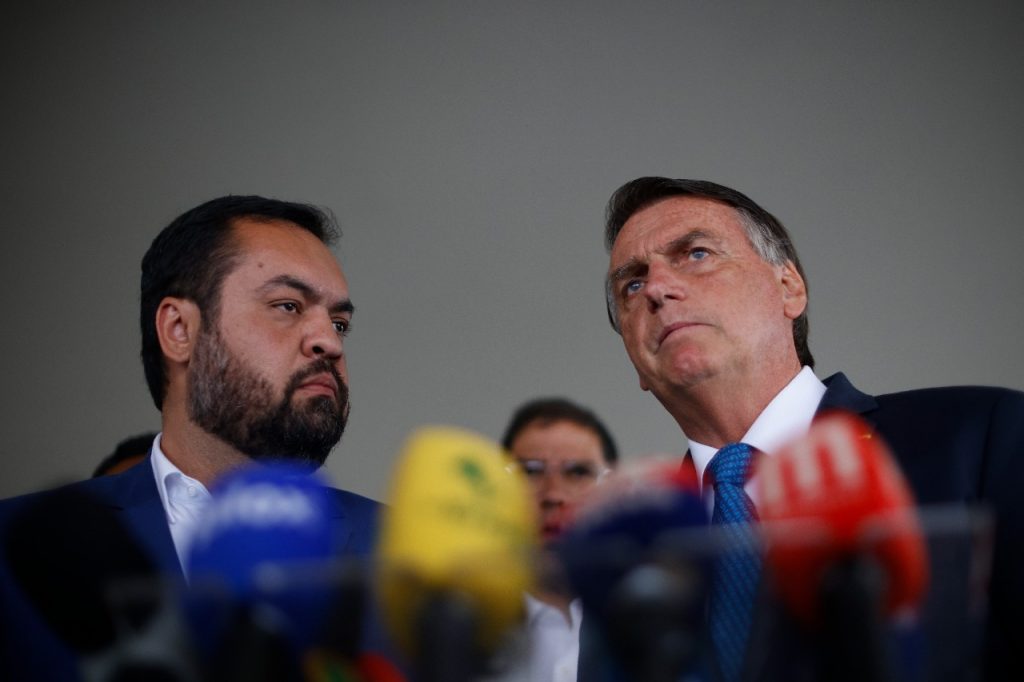 Cláudio Castro manifesta apoio a Bolsonaro