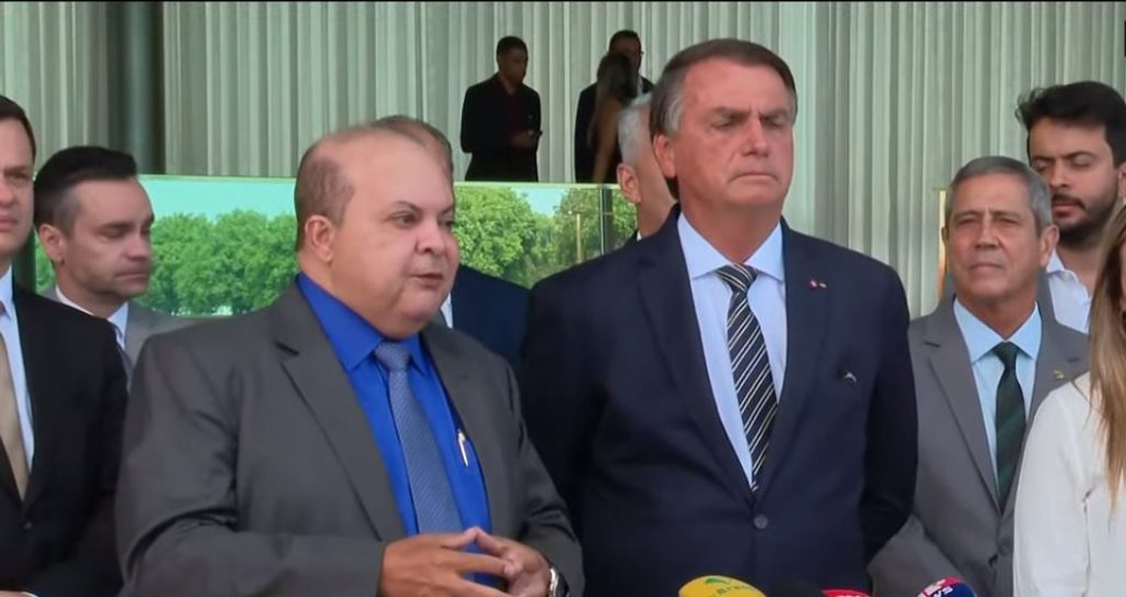 Governo do DF nega tratamento privilegiado a Bolsonaro