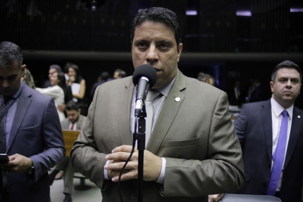 Um bolsonarista como vice-líder do governo Lula