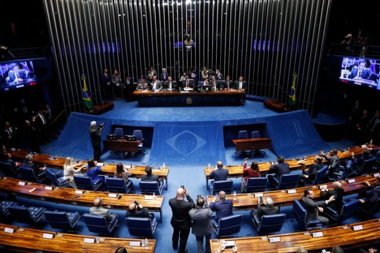 Blindagem parlamentar ainda é alvo de ressalva por líderes do Congresso