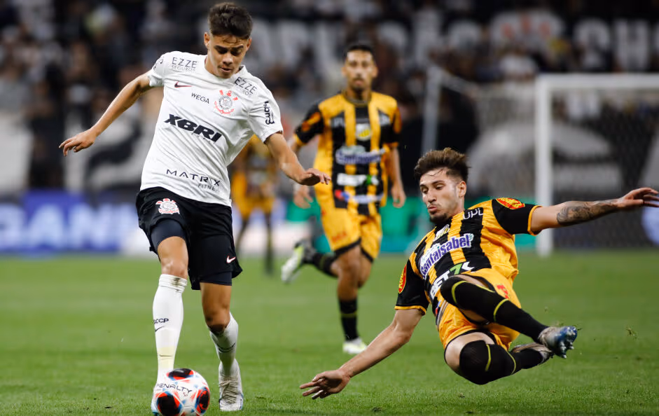 Rodolfo Borges na Crusoé: “Um retrato do atleta quando jovem”