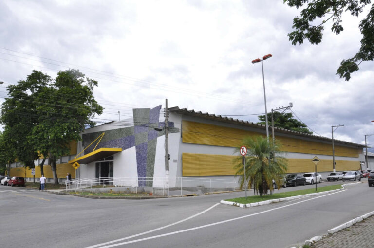 Prefeitura de Resende-RJ 104 vagas para concurso com salarial de até R$ 3.2 mil! (Divulgação)