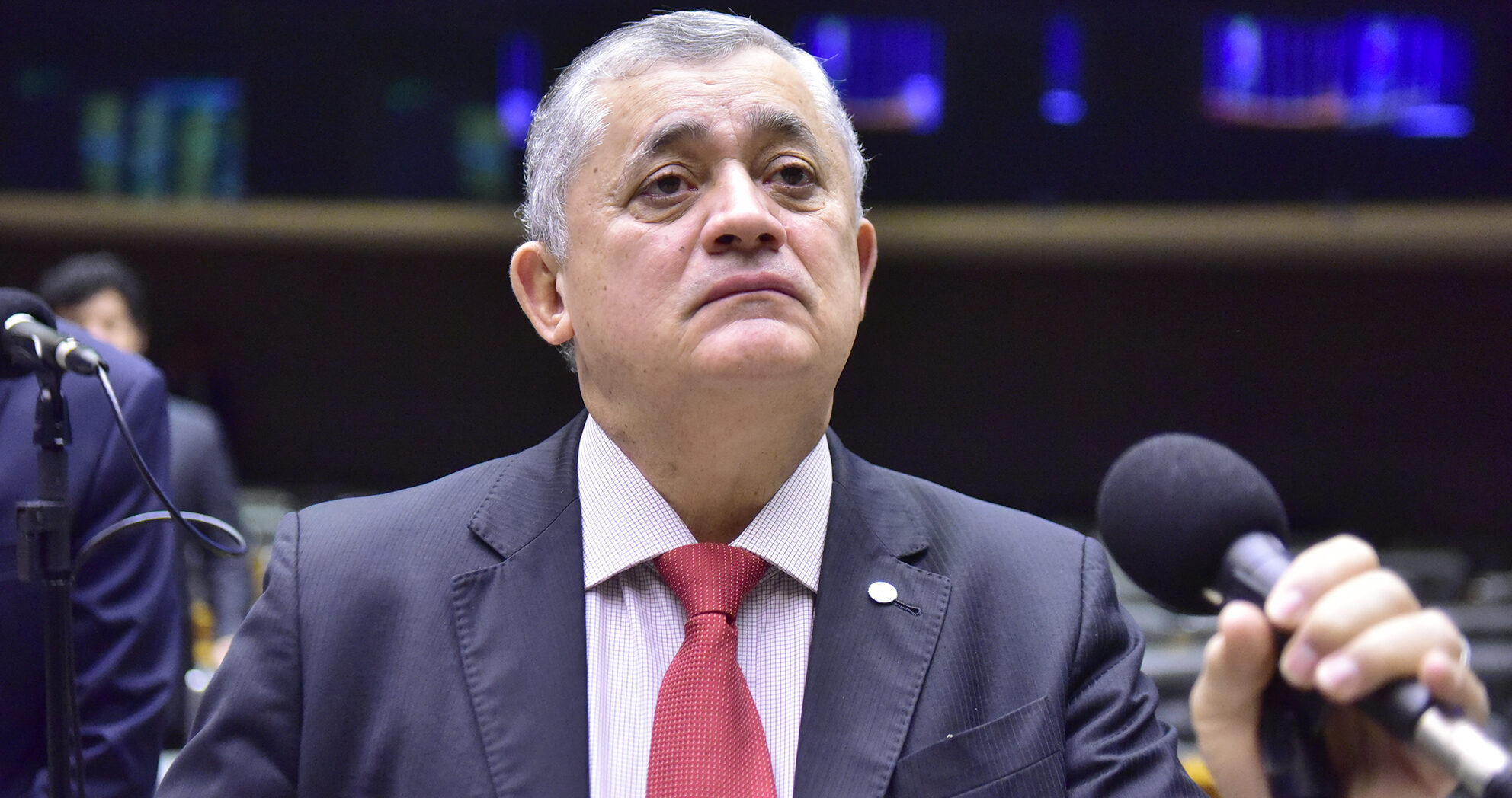 “Colocar a dosimetria em pauta é um erro histórico”, diz líder do governo