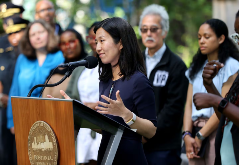 Prefeita de Boston quer descriminalização de furto e outros crimes