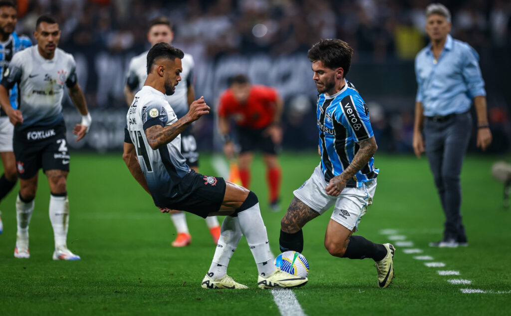 Record vai dividir Brasileirão com Globo