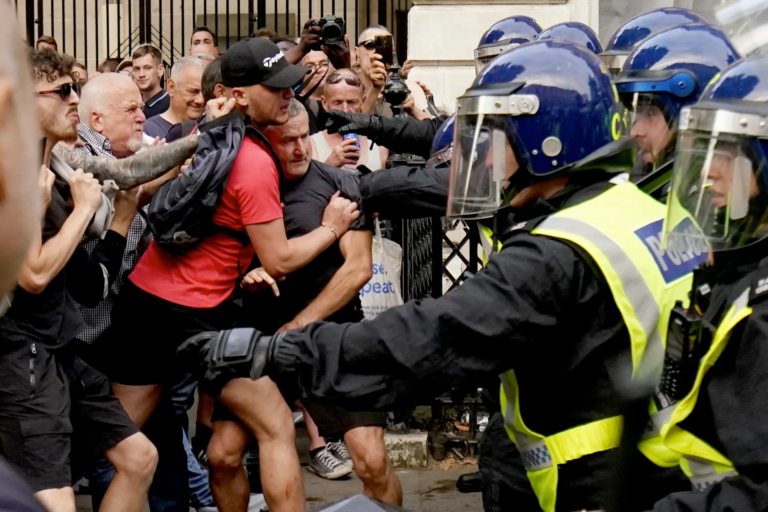 Guerra civil na Inglaterra?