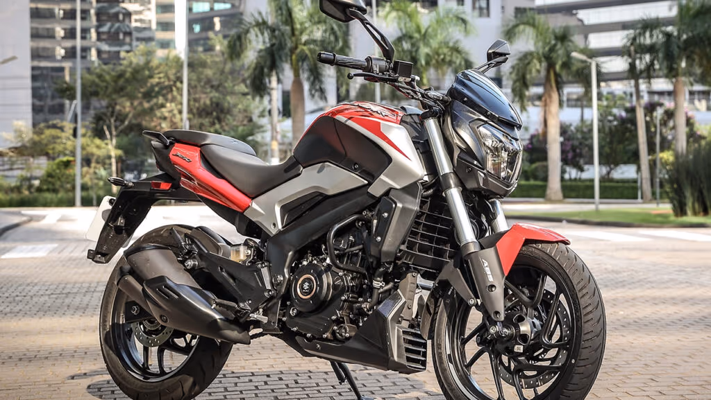 Bajaj surpreende com moto de 27 cv e equipamentos de primeira linha