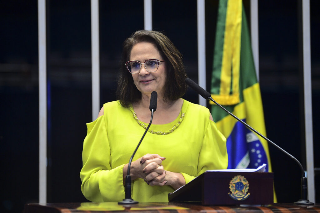 Maioria dos senadores assina CPMI do roubo das aposentadorias