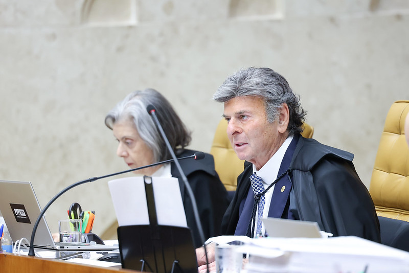 Novo critica Fux por defender remoção imediata de postagens: “Aberração”