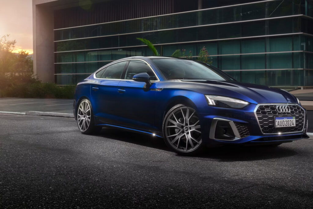 Seminovo de prestígio: Audi A5 Sportback continua popular em 2024