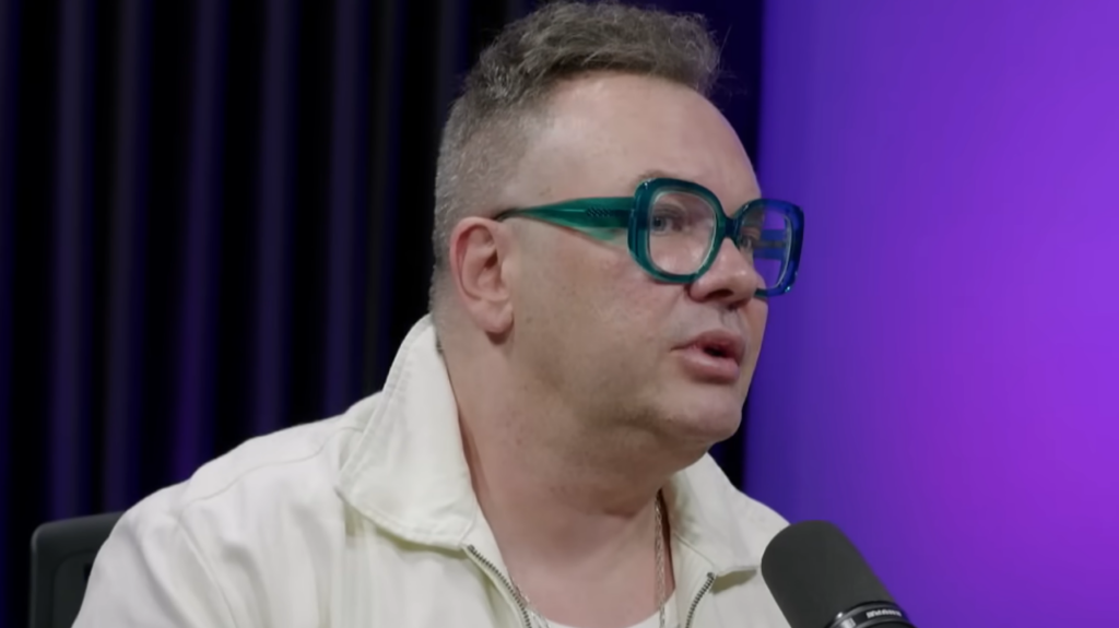 Felipeh Campos faz comunicado após saída do SBT