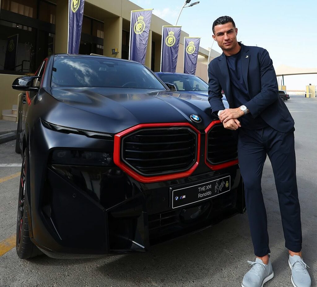 BMW XM, a nova adição de prestígio na coleção de Cristiano Ronaldo