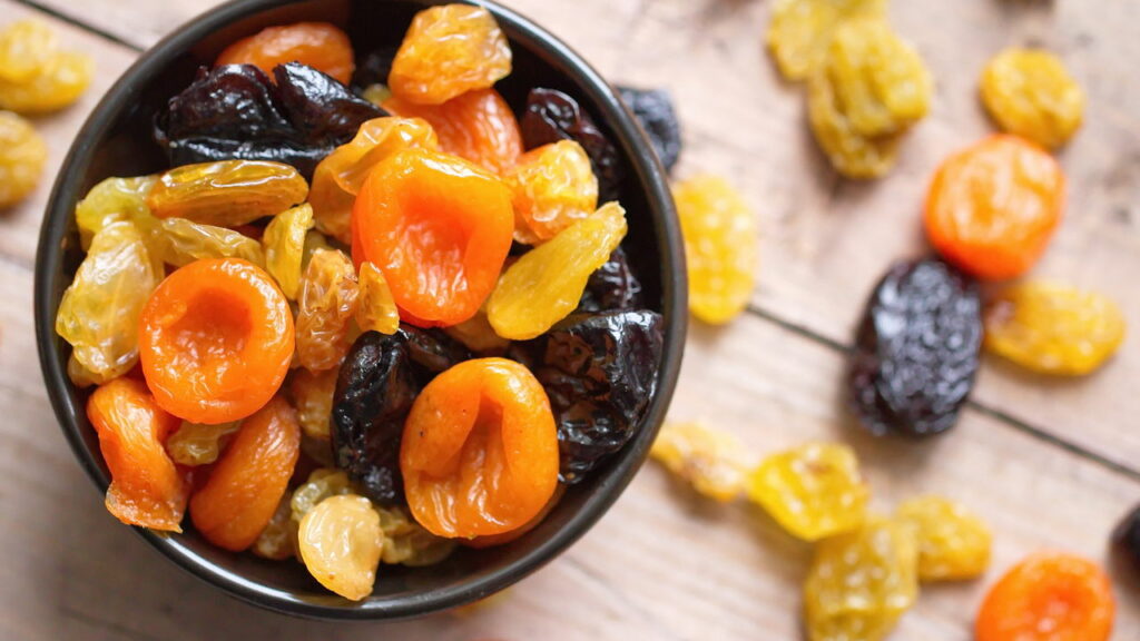 Descubra os benefícios das frutas secas: O superalimento das festas de fim de ano