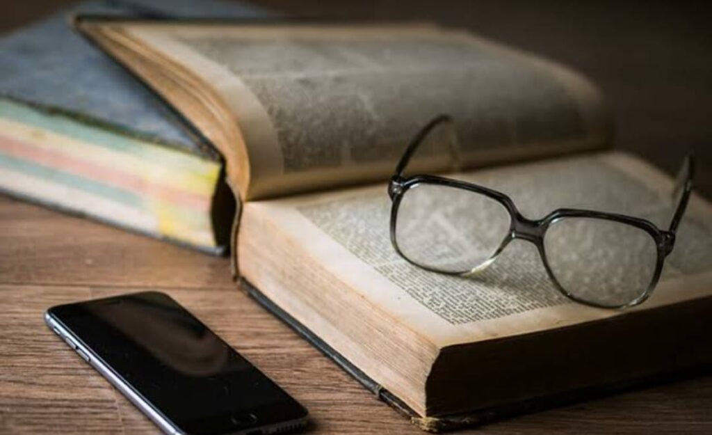 Adultos estão perdendo habilidades cognitivas por falta de leitura?