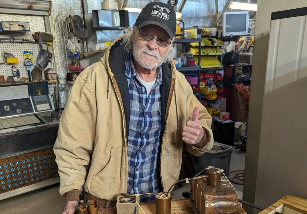 Morre Kenny Law, astro de “Moonshiners”