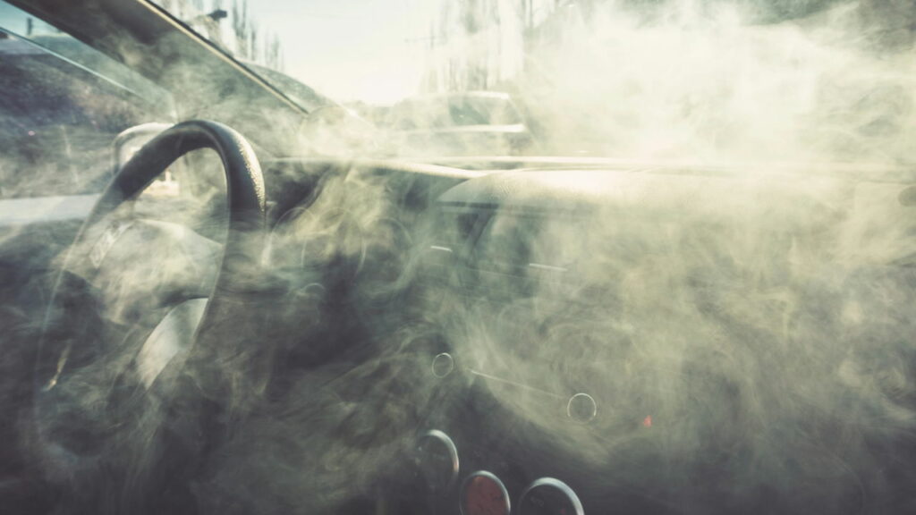 Carro elétrico em chamas: Veja medidas de segurança e como evitar