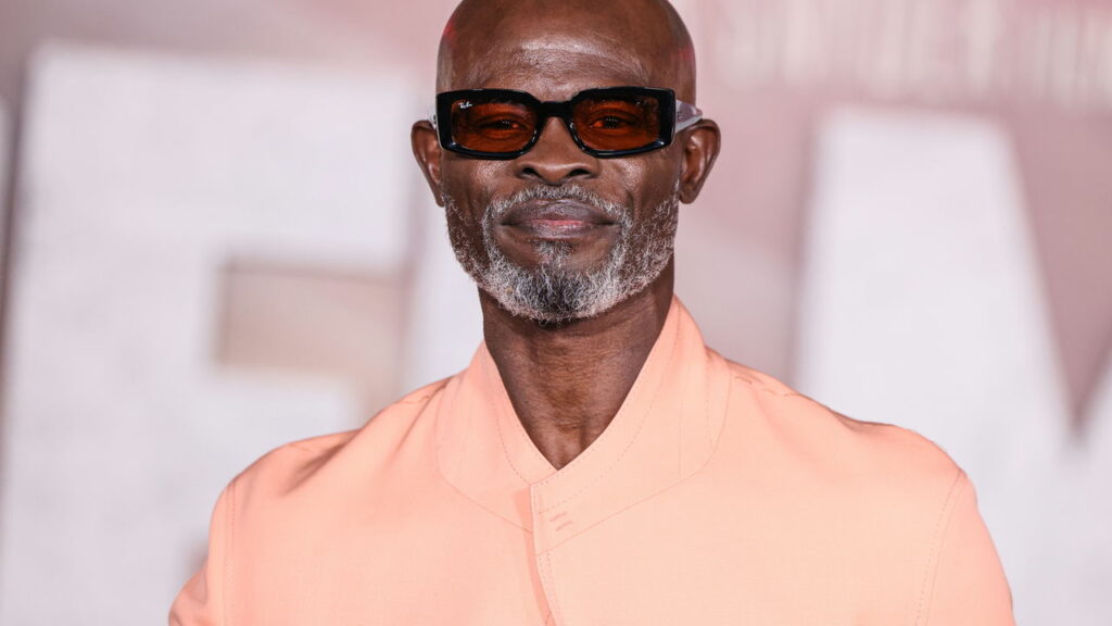 Djimon Hounsou denuncia racismo em Hollywood