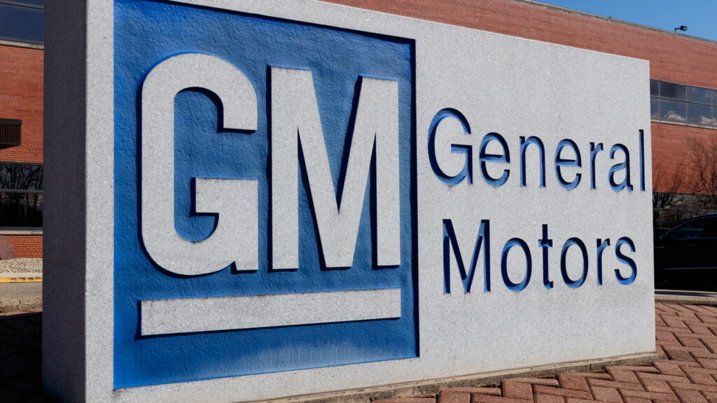 GM celebra 100 anos no Brasil novos modelos de carros