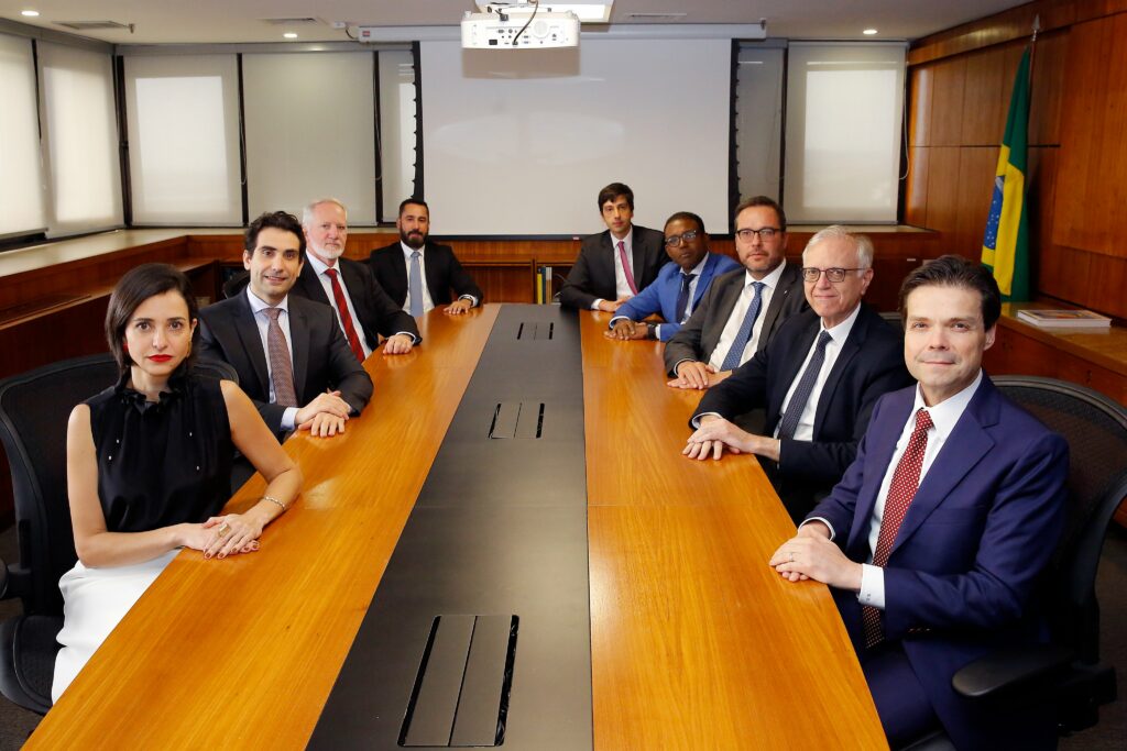 BC eleva taxa básica de juros em um ponto percentual