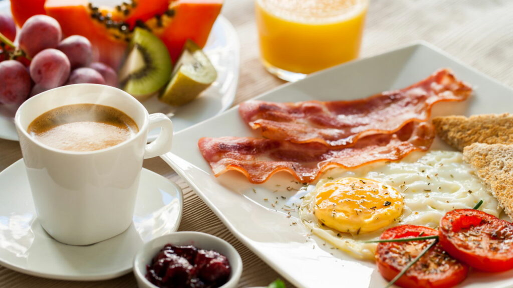 O poder do café da manhã proteico para sua saúde