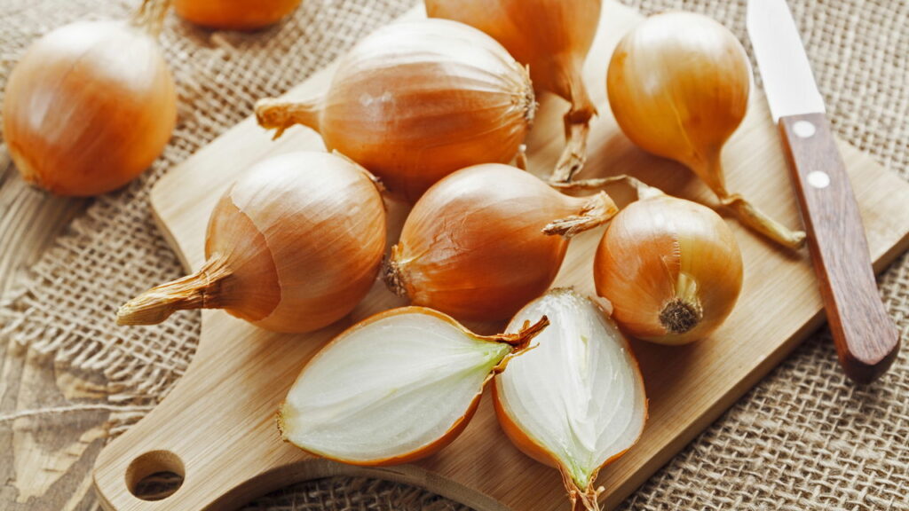 O truque da cebola que está surpreendendo até médicos