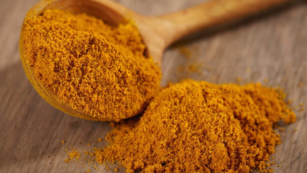 O curry pode ser sua arma secreta para uma saúde melhor em 2025