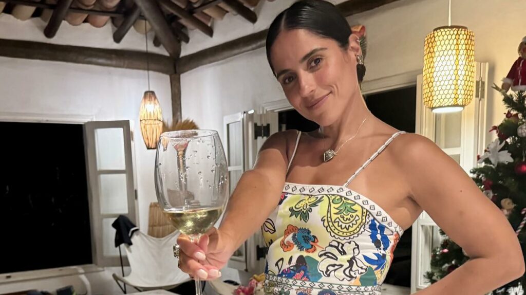 Camilla Camargo defende o pai Zezé Di Camargo