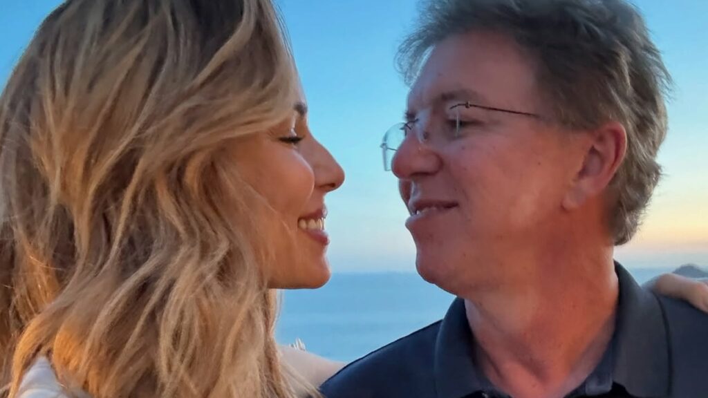 O retorno de Boninho ao SBT é confirmado