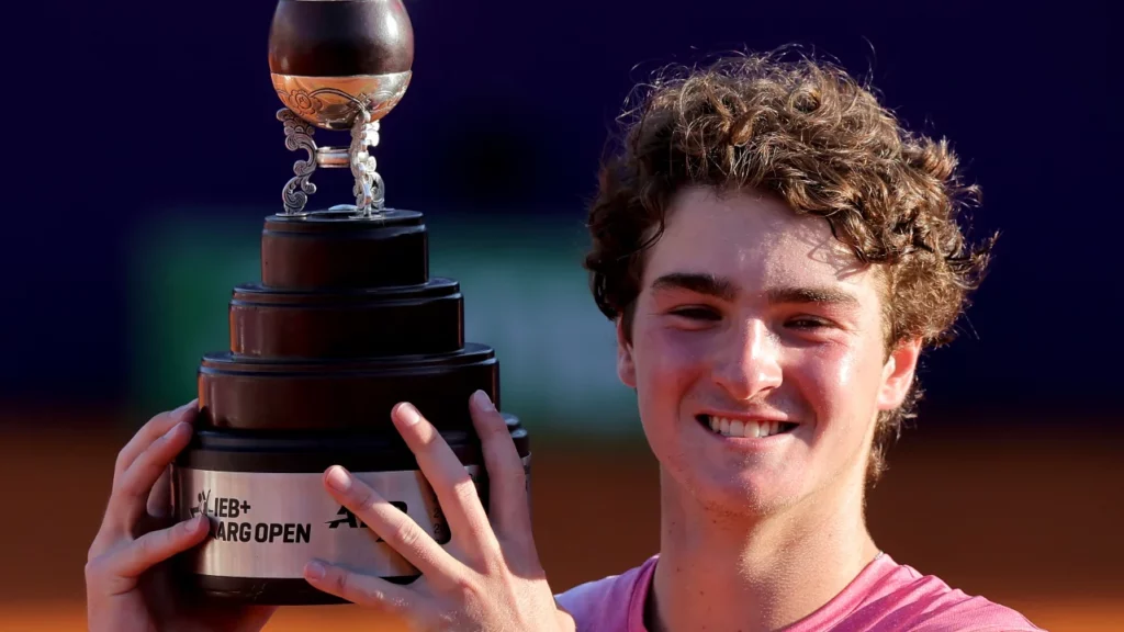 João Fonseca vence torneio ATP e é parabenizado por Neymar