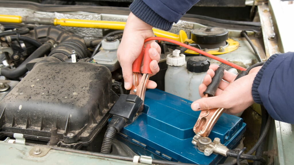 5 dicas para preservar a bateria do seu carro