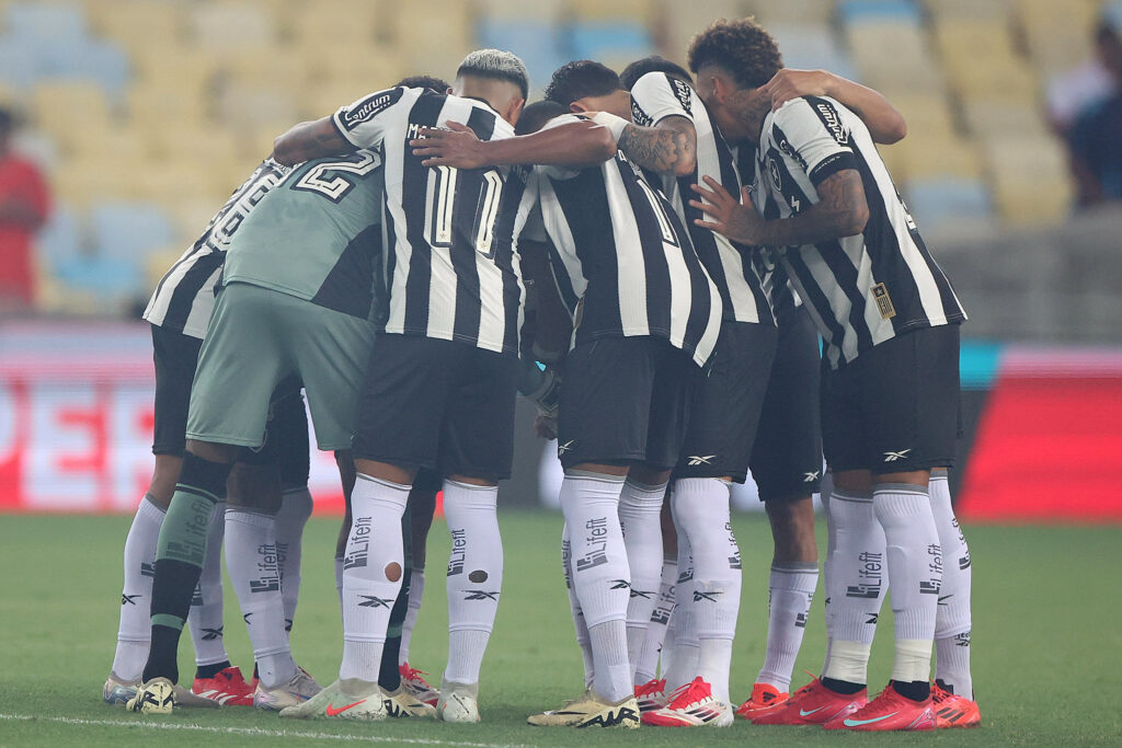 Rodolfo Borges na Crusoé: Ilusões perdidas com o Botafogo
