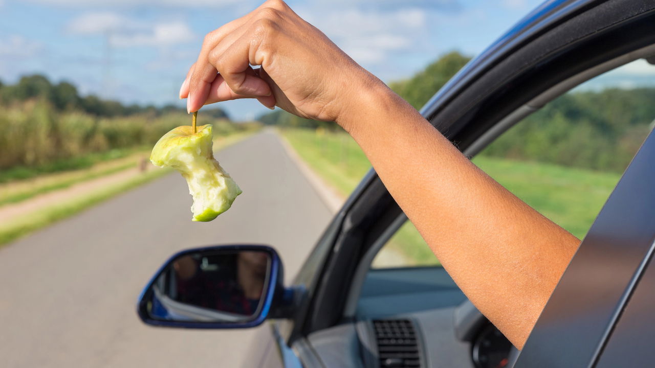 Essa conduta comum no trânsito pode gerar multa dobrada