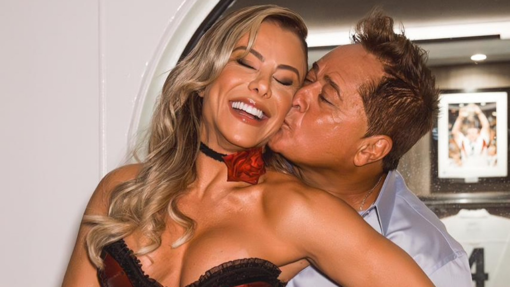 Poliana Rocha se declara para Leonardo