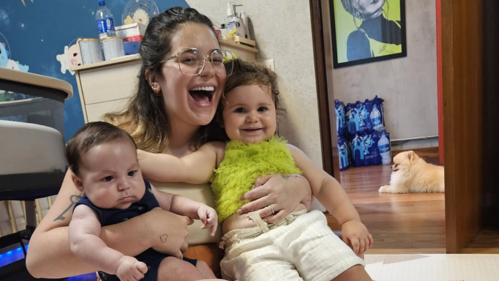Viih Tube se surpreende com a evolução do filho Ravi
