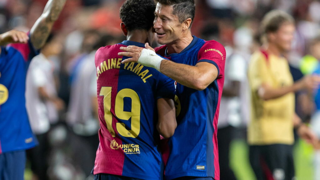 Barcelona mira substituto para Lewandowski