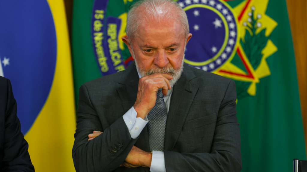Maior parte do Brasil culpa Lula por aumento de preços