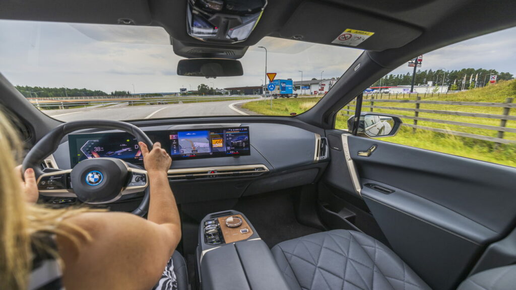 Carro velho Te ensinamos qual a hora certa de trocar o seu veículo