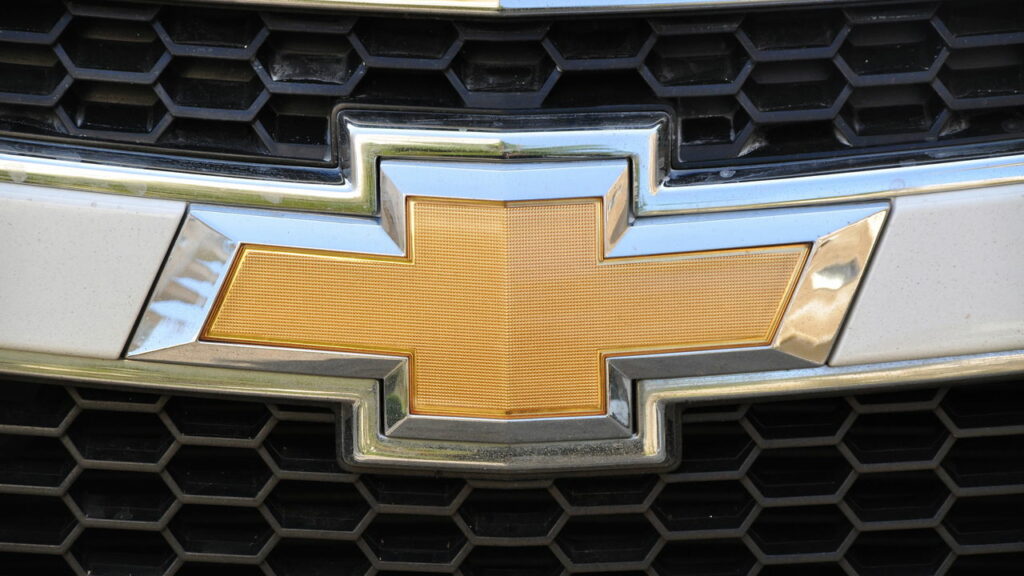 Chevrolet apresenta substituto do Celta que faz mais de 14 km/l