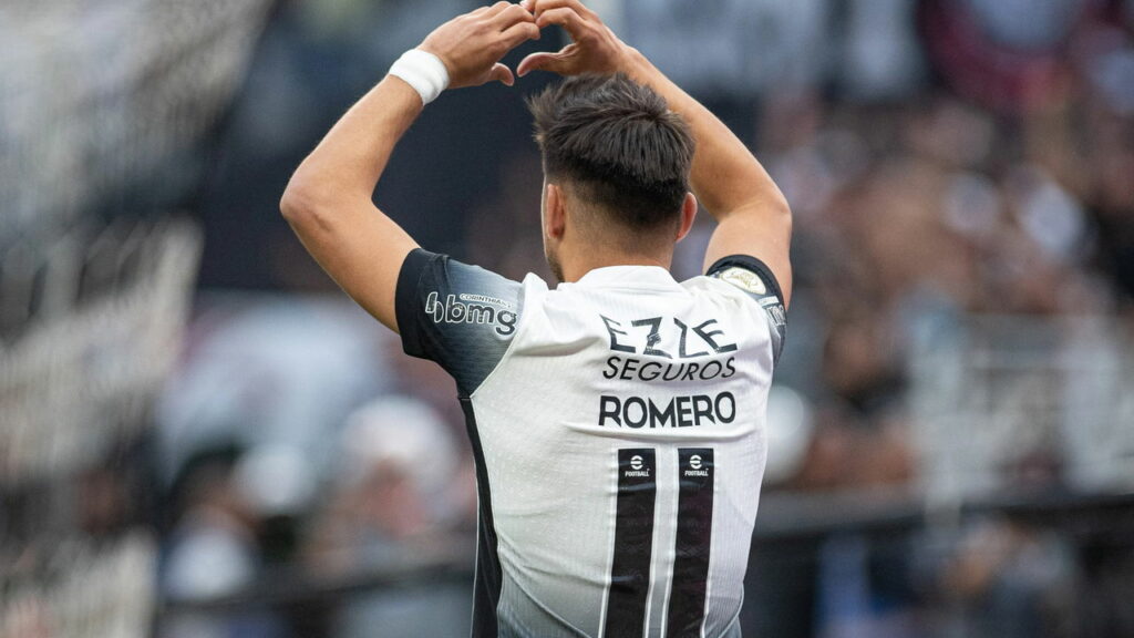 Torcida do Corinthians paga mais um boleto da Neo Química Arena