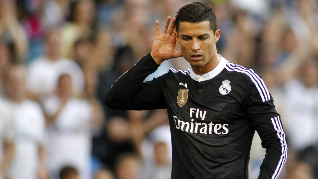 Cristiano Ronaldo detona Bola de Ouro e exalta Vinicius Junior