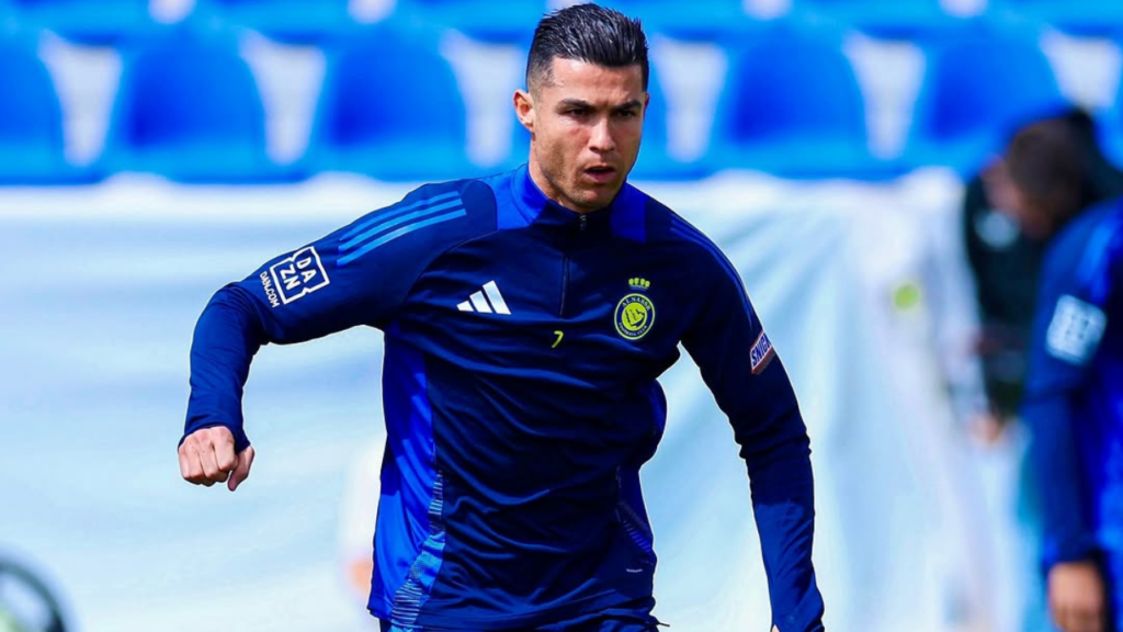 Cristiano Ronaldo marca o gol de número 925